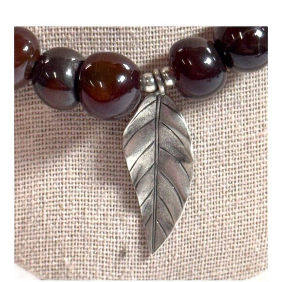 Vintage Sterling Lucite Brown Beaded Necklace Silver Leaf Pendant & Hook Clasp - Picture 3 of 10